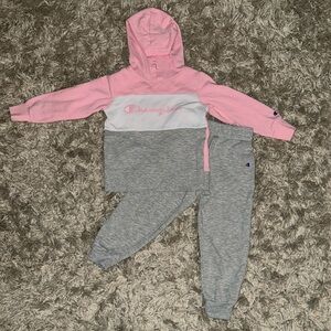 Champion 2 Piece Set Size 4T